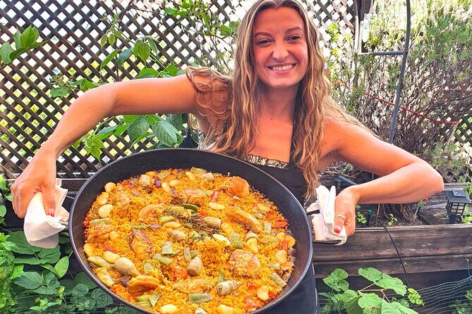Madrid: Paella & Sangria Classes- Seafood, Chicken & Vegan option - Tapas Warm-Up: Tortilla de Patatas and Ham Toast With Tomato
