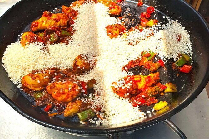 Madrid: Paella & Sangria Classes- Seafood, Chicken & Vegan option - Recipes You Can Actually Use at Home