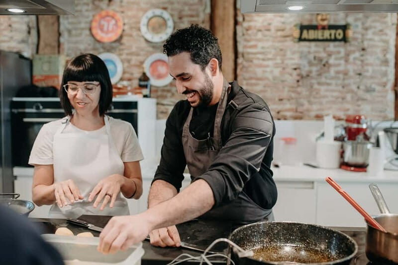 Madrid: Paella & Tapas Cooking Class and Market Visit - A 3.5-hour market-to-paella path in central Madrid