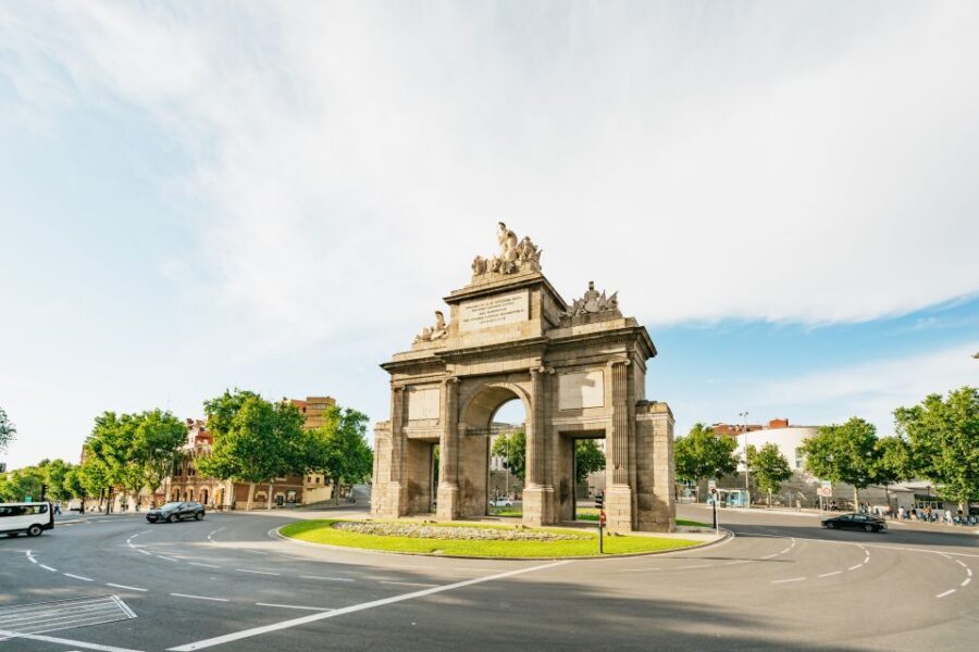 Madrid: Panoramic Route City Tour - Audio Guide, Headphones, and Getting the Best Views from the Top Deck