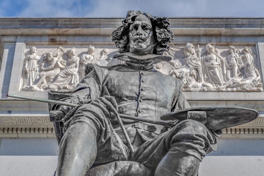 Madrid: Prado Museum Skip-the-Line Guided Tour - What the Spanish guide actually does for your eyes