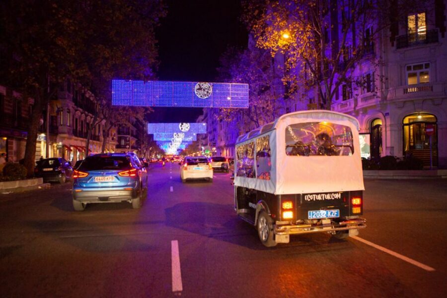 Madrid: Private Christmas Lights Tour by Eco Tuk-Tuk - Staying Warm on a Winter Ride: Blankets, Rain Protection, and What to Wear