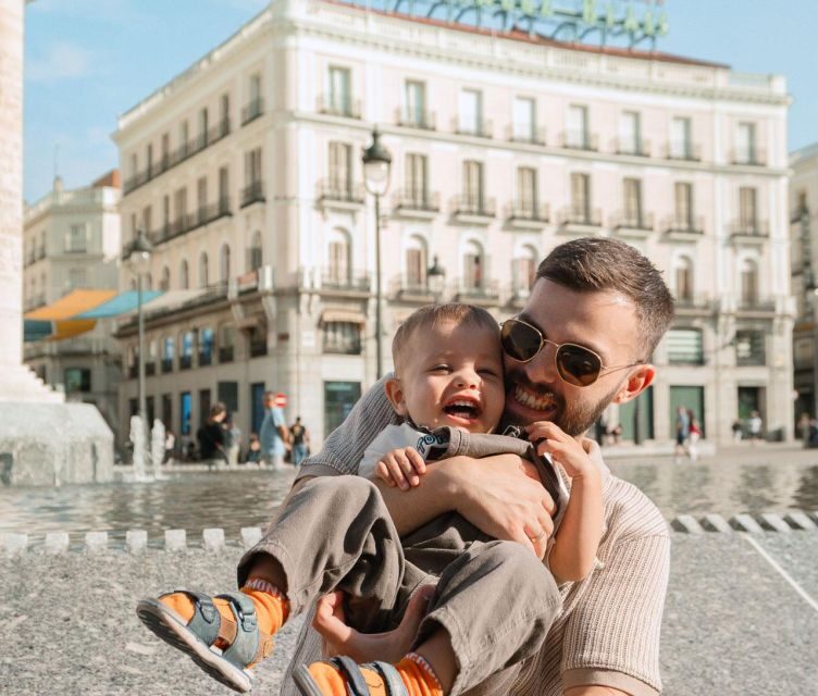 Madrid Private Photoshoot - Puerta del Sol and Plaza Mayor: getting the story shots, not just the face shots
