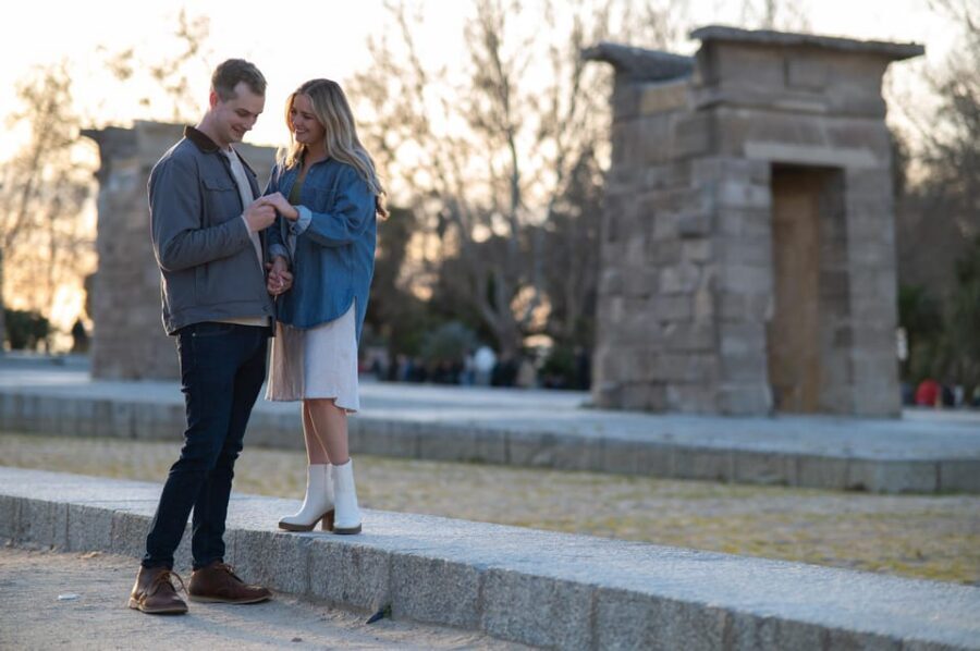 Madrid: Private Photoshoot with a Professional Photographer - Why a private Madrid photoshoot is better than a DIY camera day