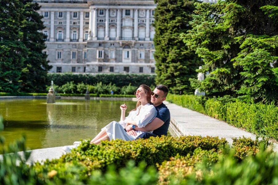 Madrid: Private Photoshoot with a Professional Photographer - Almudena Cathedral finale: a strong ending frame for your whole set