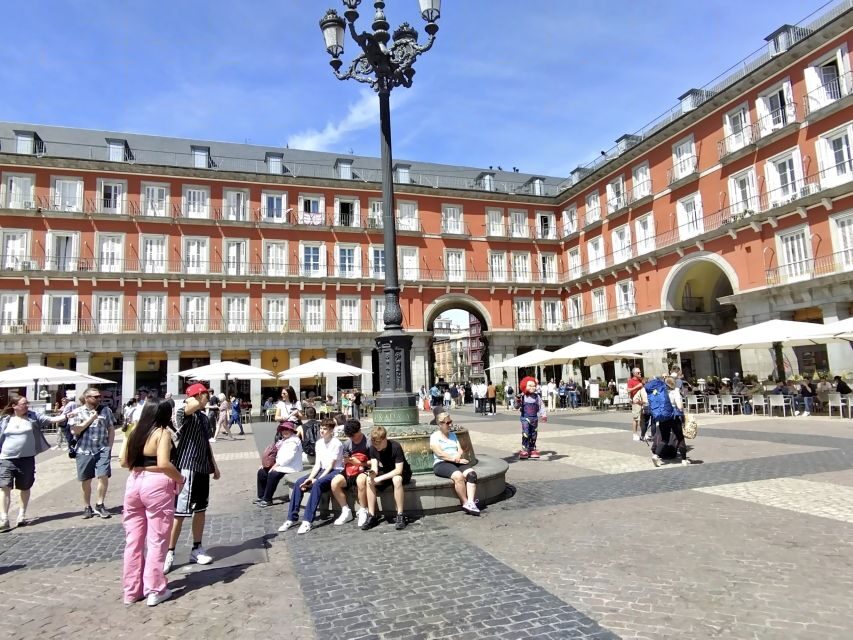 Madrid Private tour: Royal Palace & Cathedral & Old city - Entering the Royal Palace Like You Mean It (Tickets Included)