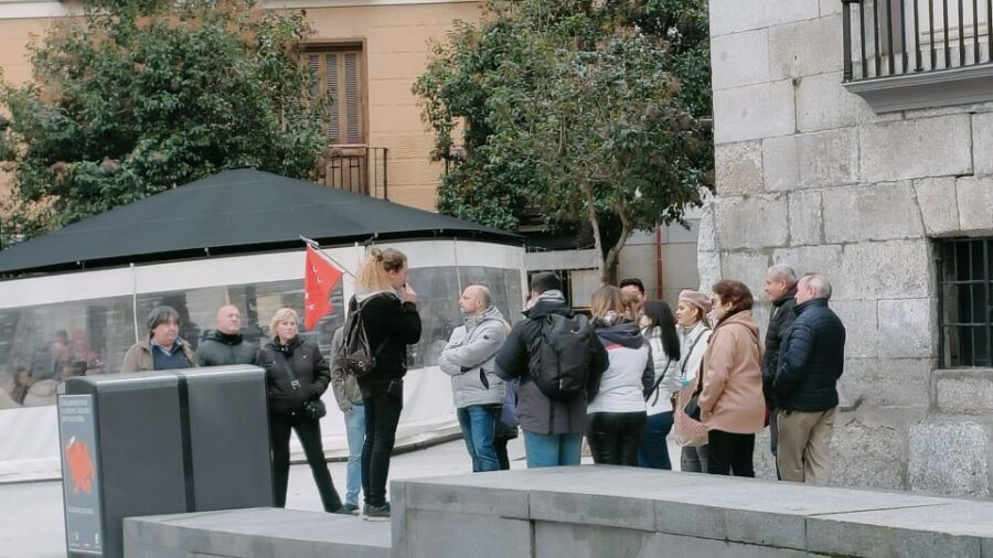Madrid: Private Walking tour 2,5 hours or 5 hours - Key takeaways before you lace up