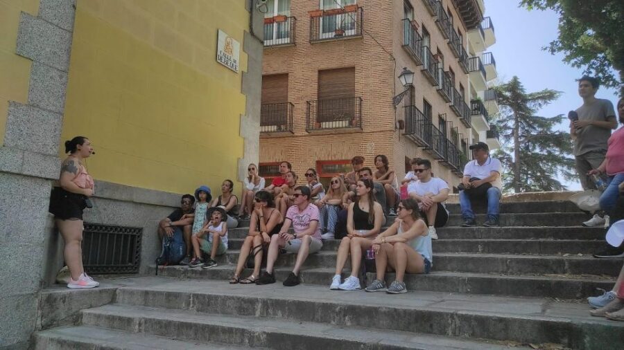 Madrid: Private Walking tour 2,5 hours or 5 hours - Puerta del Sol and Plaza Mayor: symbols with stories behind them