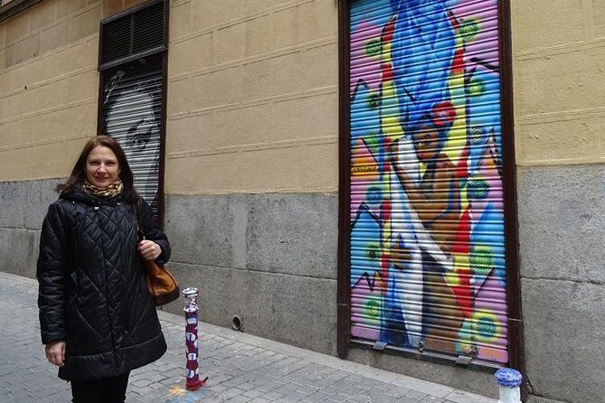 Madrid Private Walking Tour through glamorous capital of Spain - Malasaña for Real: Vintage Shops, Music Bars, and Easy Tapas Breaks