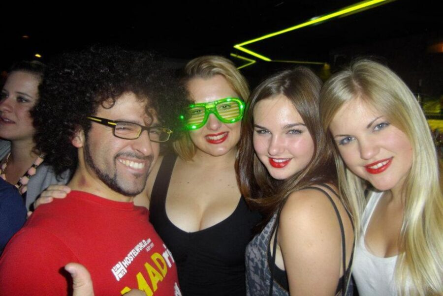Madrid: Pub Crawl Madrid Running since 2005 Bar Exploration - FAQ