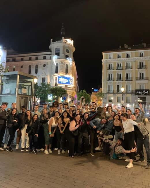 Madrid: Pub Crawl Madrid's Night Time - The Three Bars and Those Free Shots That Actually Help