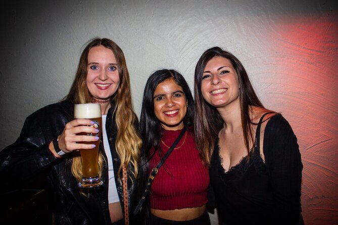 Madrid Pub Crawl with VIP Club Entrance - Where the night starts: El Tigre Sidra Bar (and how to find it)