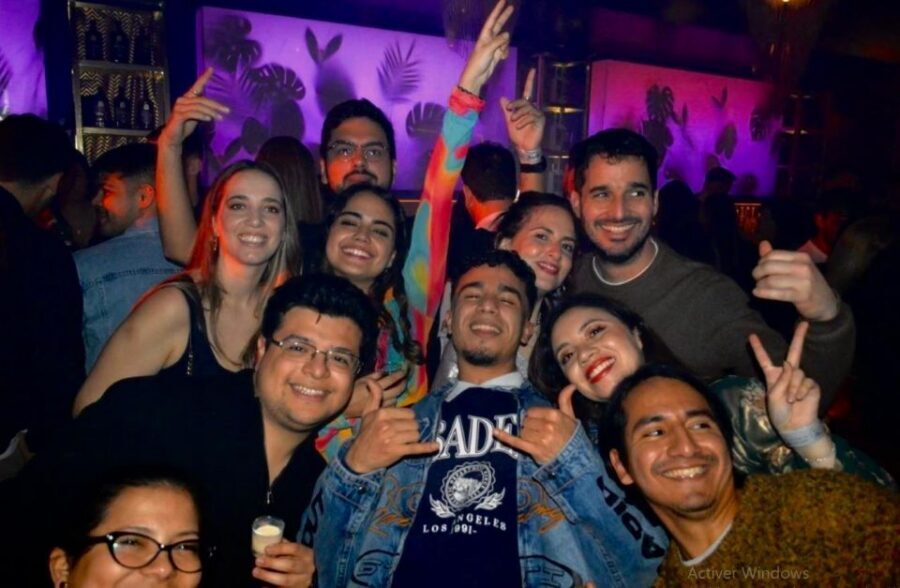 Madrid: PUBCRAWL Ruta de Bares y Fiesta por Madrid - Stop One: The First Bar Shot That Breaks the Ice