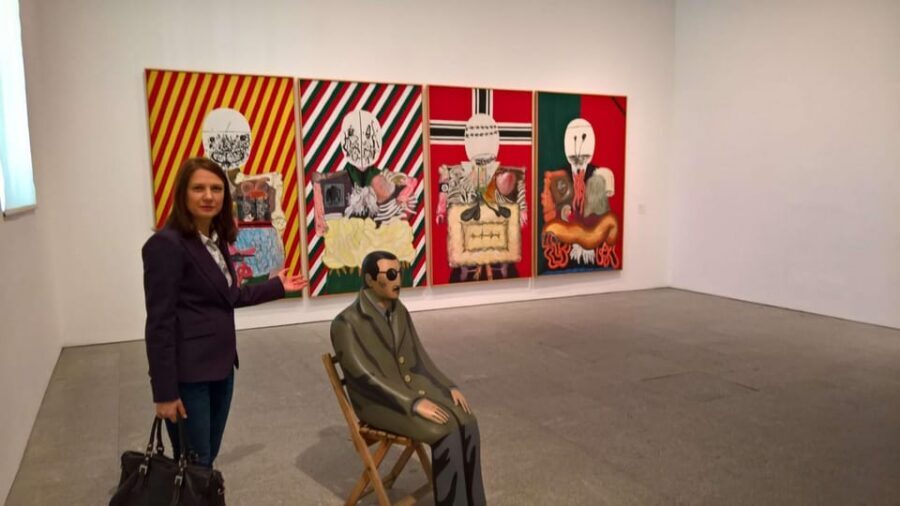 Madrid Reina Sofia Museum & Picasso's Guernica Private Tour - Your Private Guide and the Audio System Setup