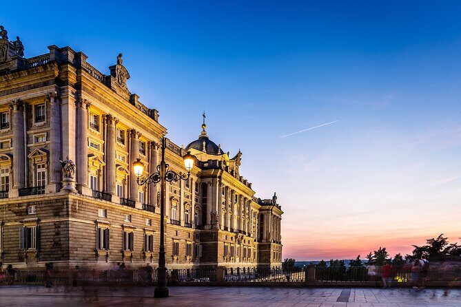MADRID: Royal Palace and Prado Museum with transportation included - The private transport detail that saves real vacation time