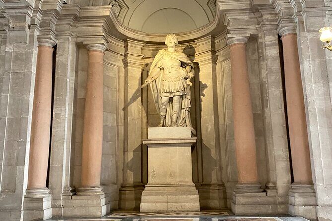 MADRID: Royal Palace and Prado Museum with transportation included - Audio headsets: small thing, big payoff