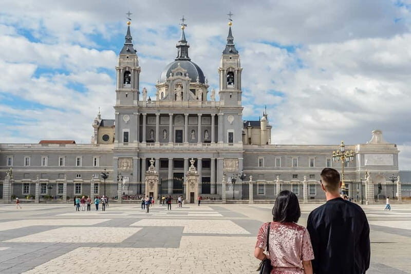 Madrid: Royal Palace Expert Guided Tour with Skip-the-Line - Key Points You’ll Actually Care About