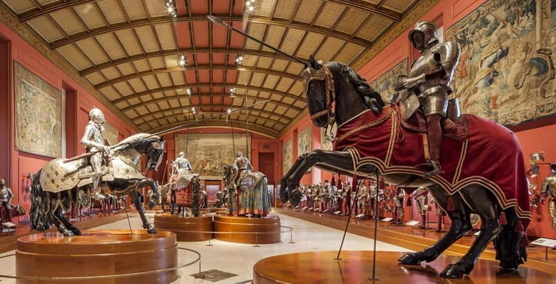 Madrid: Royal Palace Guided Tour Small Group or Private - The highlights that matter before you go