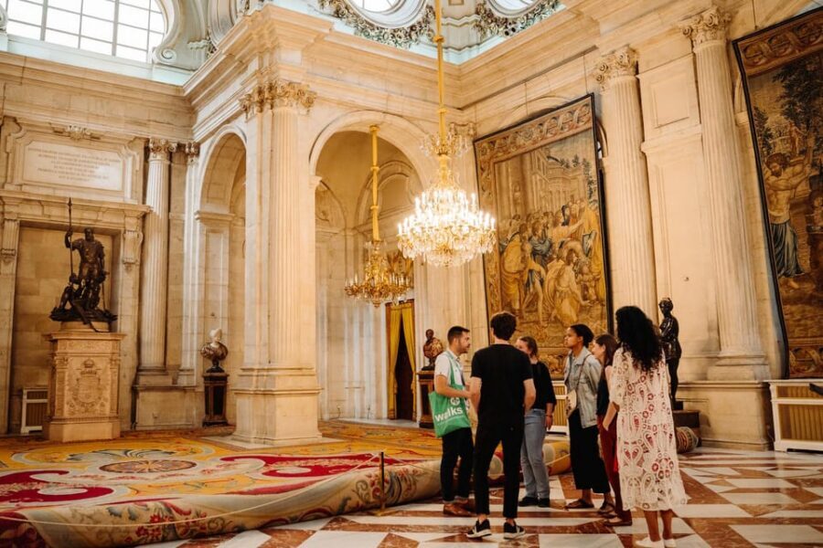 Madrid: Royal Palace, Prado Museum & Historic Center Tour - Should You Book This Madrid Prado and Royal Palace Tour?