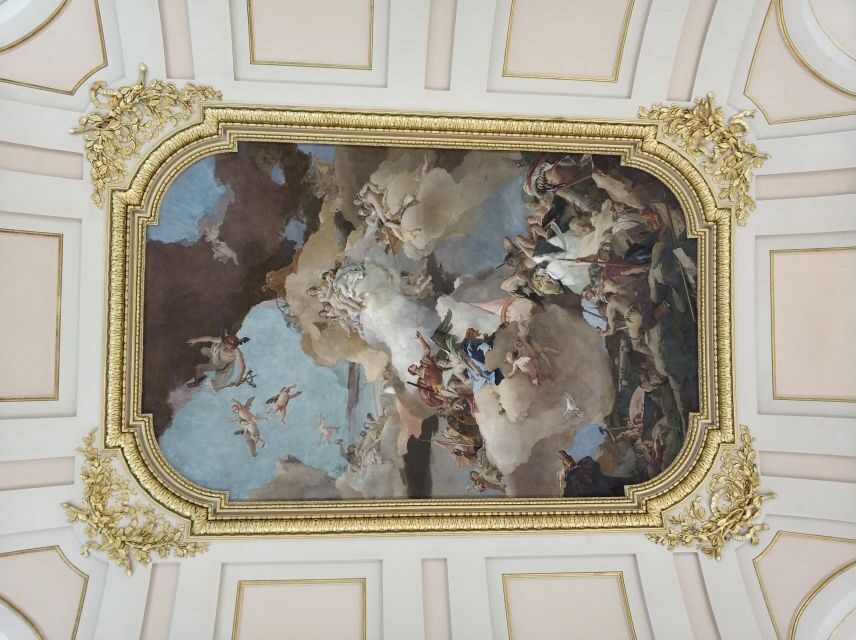 Madrid: Royal Palace & Prado Museum Private Tour - Why a private guide changes the whole Royal Palace + Prado combo
