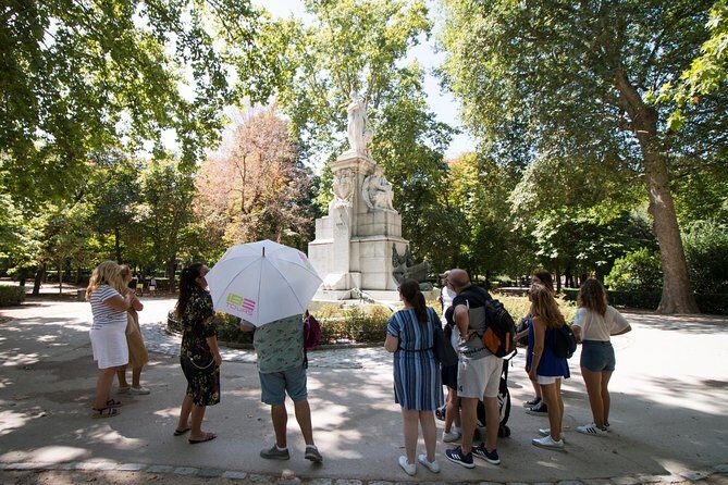 Madrid Royal Palace & Retiro Park Tour with Optional Tapas - How the flow works: Puerta de la Independencia → Isabel II → Royal Palace