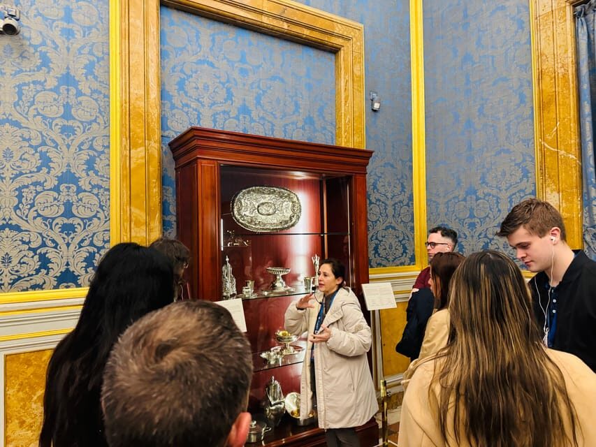 Madrid: Royal Palace Skip-the-line Guided Tour - Private Royal Apartments: where art, design, and daily life meet