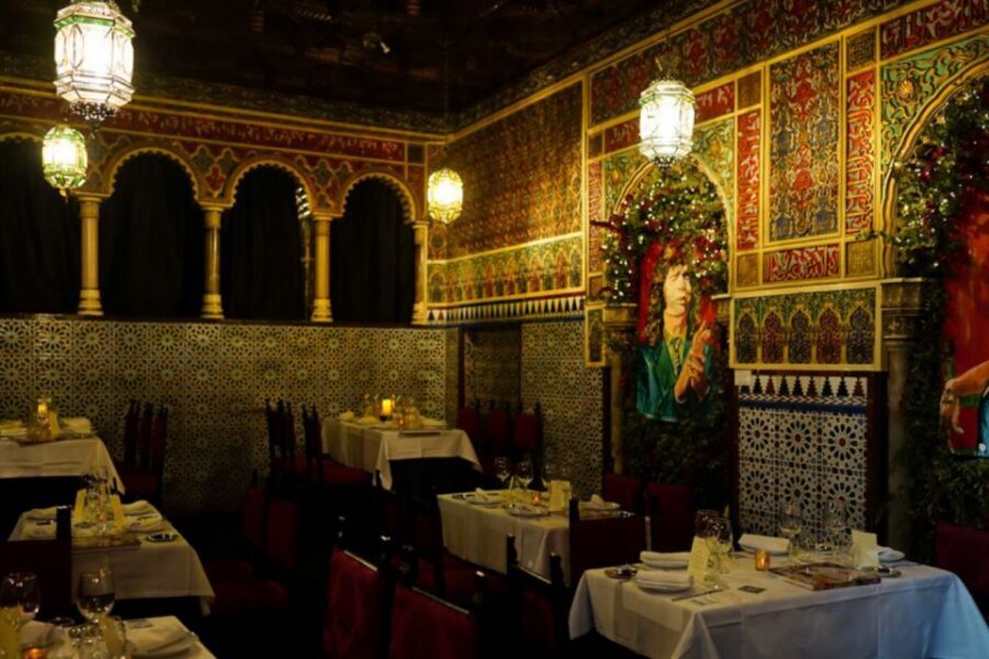 Madrid: Royal Palace Tour, Flamenco Show, & Tapas with Drink - Tapas and Drink During the Show: A Snack That Lets You Focus on Music