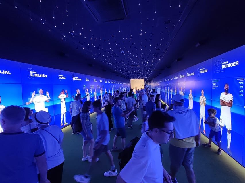 Madrid: Santiago Bernabéu Stadium Guided Tour - Photos With Digital Players: A Fun Add-On, Not an Included Guarantee