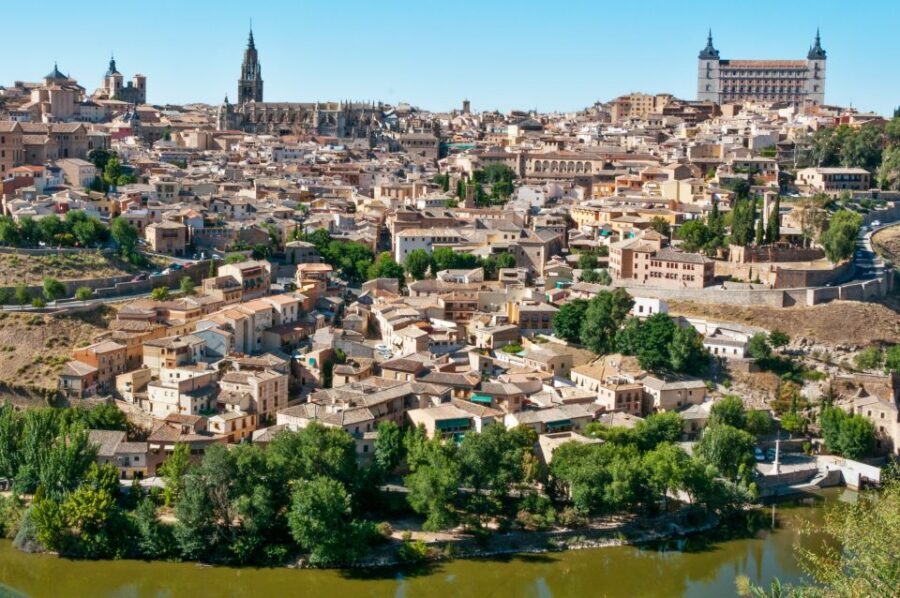 Madrid: Segovia and Toledo Tour, Alcazar, and Cathedral - A One-Day Segovia and Toledo Setup From Madrid