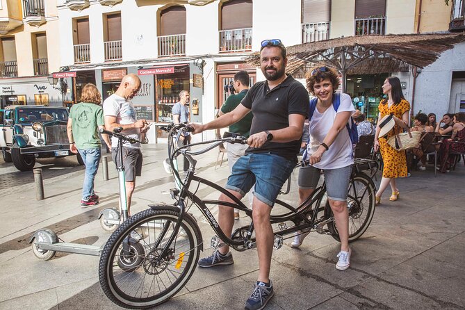 Madrid Sightseeing Electric Bike tour (Small group. Semi private) - Calle Toledo and Plaza del Conde de Barajas: old streets, artisan energy