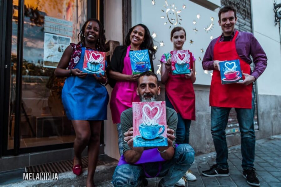 Madrid: Sip&Paint Workshop - Should you book the Madrid Sip&Paint Workshop?