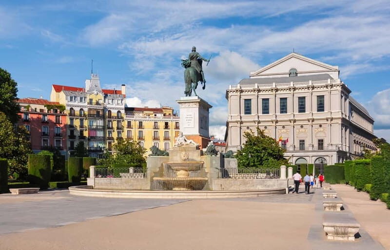 Madrid: Small-group historical walking tour - Plaza Mayor: How a Square Becomes a Stage