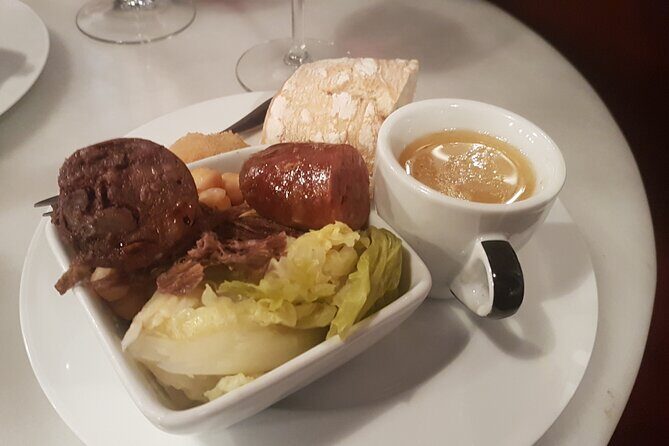 Madrid Small Group Tapas Tour at 4 Venues -Lunch or Dinner - Old City Hall and the Old Town food stops: where flavour variety matters