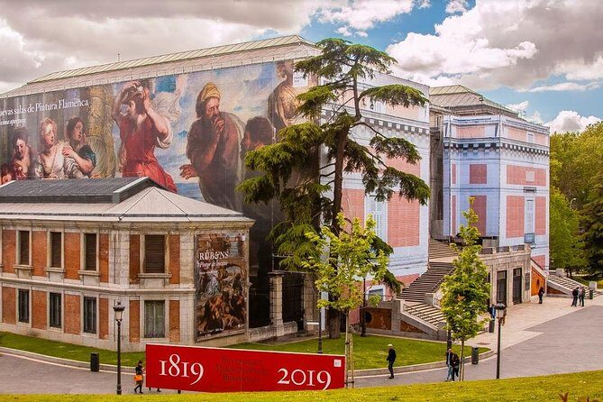 Madrid: small group tour of the Prado Museum - Entering the Museum: What Skip-the-Line Actually Does