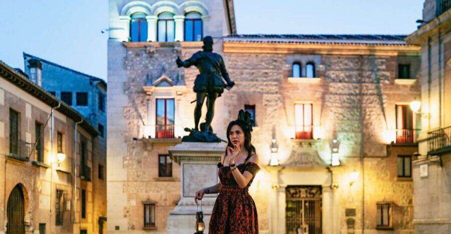 Madrid: Spanish Inquisition and Legends Evening Walking Tour - Lantern-Light Legends at Plaza de la Provincia