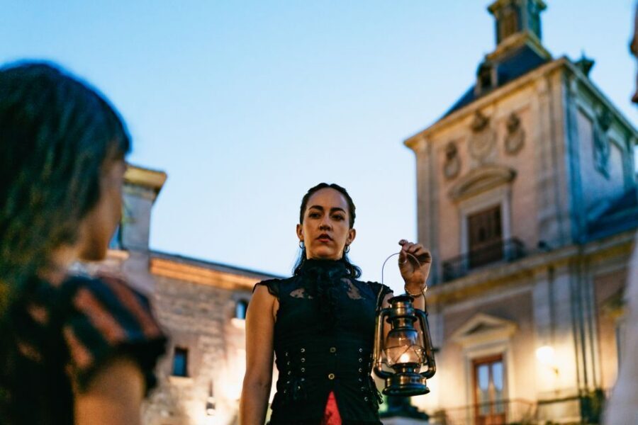 Madrid: Spanish Inquisition and Legends Evening Walking Tour - Price and Value of a 110-Minute Ghost Tour