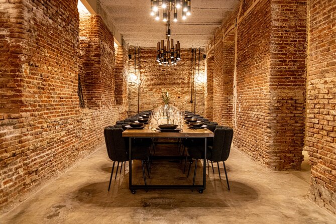 Madrid Spanish Omelet Cooking Class and Bottomless Wine brunch - Mallorcan tapa flavors: ensaimada with sobrassada and honey