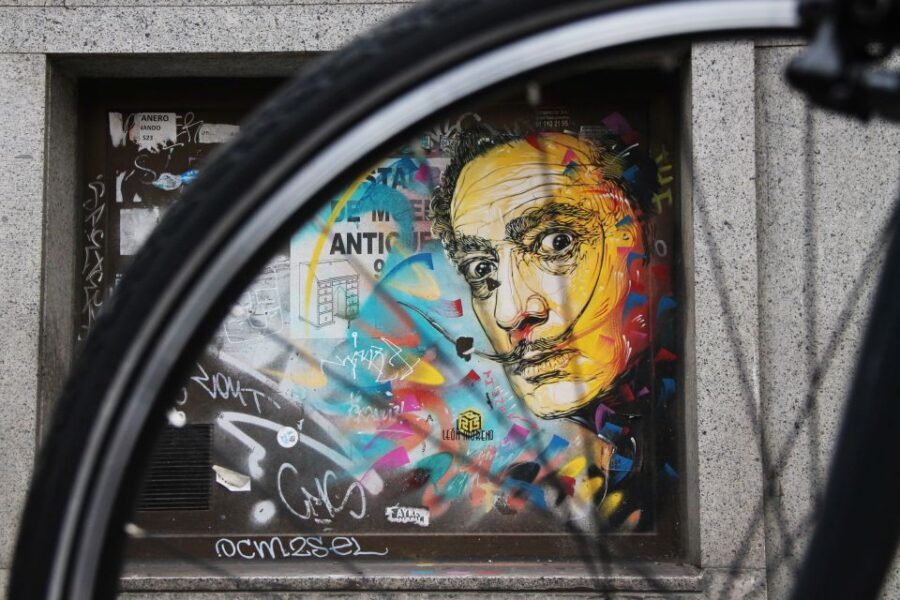 Madrid: Street Art Bike Tour - Muelle and the 1989 Tag: Understanding Why Madrid Graffiti Has Roots