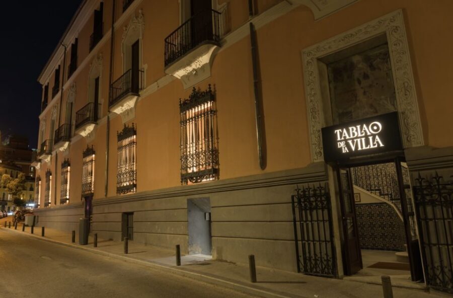 Madrid: Tablao de La Villa Flamenco Show - Your ticket: the show plus a welcome drink
