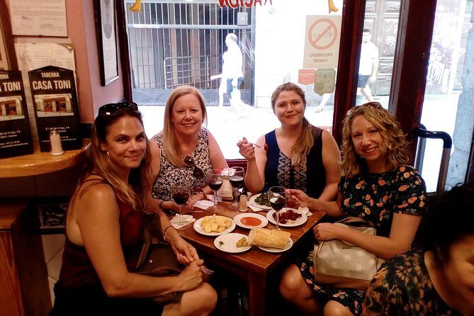 Madrid Tapas & Drinks: A Small Group Culinary Adventure - Timing, pace, and why punctuality is a big deal here