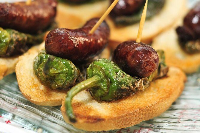 Madrid Tapas Experience Walking Tour - Madrid at 6:30pm: why this tapas walk feels like the real city