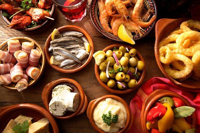 Madrid Tapas Experience Walking Tour - Stop 3: Bar Restaurante El abuelo and garlicky shrimp that smells like trouble