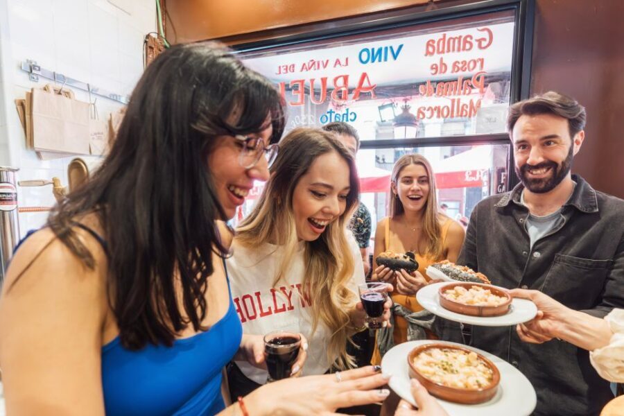 Madrid: Tapas Food Tour with Drinks and Food - Tips to get the most out of your tapas and your guide