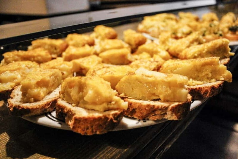 Madrid: The Authentic Morning Food Tour! - La Latina neighborhood: brunch tapas, beer, wine, and the fun of small plates