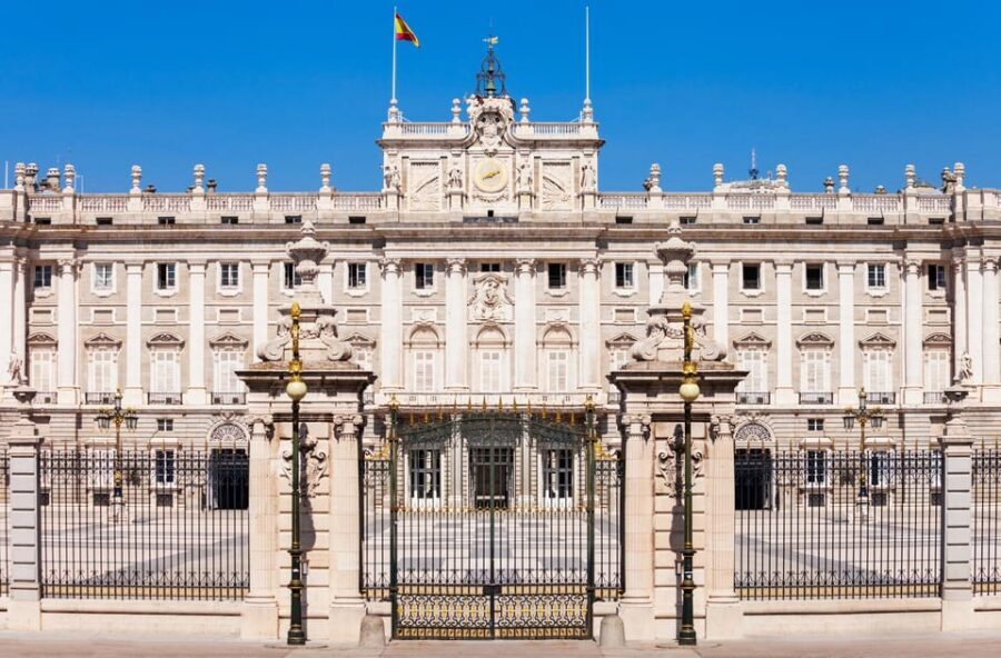 Madrid: The Royal Palace Skip-the-line Guided Tour - Meeting at Ópera: Finding Your Guide on Isabel II Square