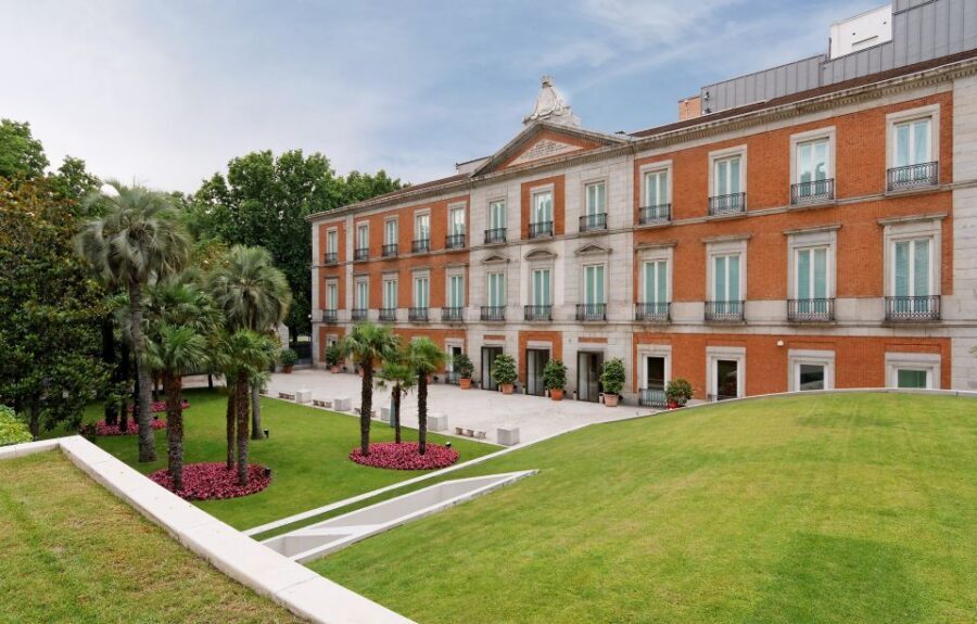 Madrid: Thyssen-Bornemisza & Reina Sofia Private Tour - Two top Madrid museums, one focused 4-hour plan