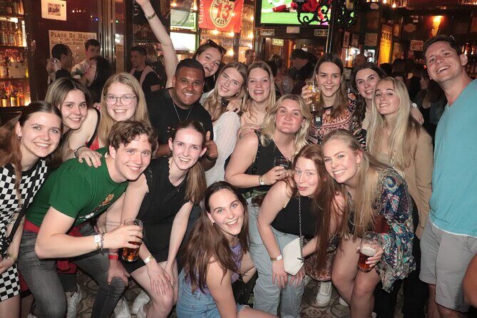 Madrid: Top Pub Crawl Madrid & Party - Where It Starts: Puerta del Sol and a 10:15 pm Night Kickoff