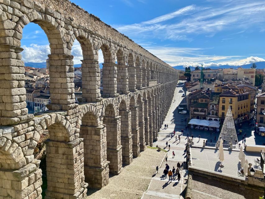 Madrid: Tour Toledo y Segovia, 8 destinos imprescindibles - Synagogue of Santa María la Blanca: why this stop is more than scenery