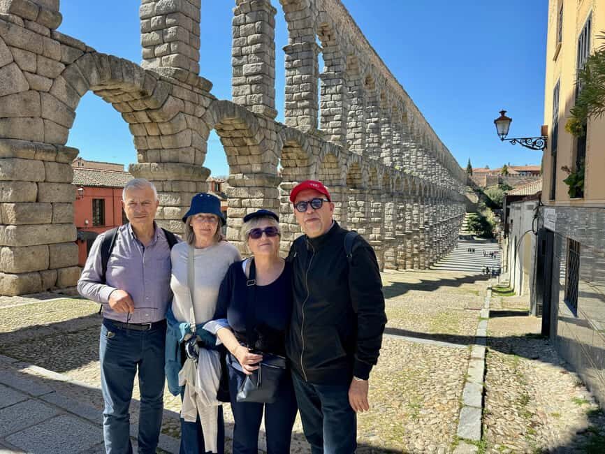 Madrid: Tour Toledo y Segovia, 8 destinos imprescindibles - Dehesa tasting and Museum of Santa Cruz: the “pause and focus” section