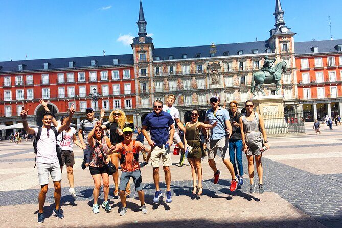 Madrid: Treasure Hunt Experience - How the Clue System Works (Phone, Power, and Team Strategy)